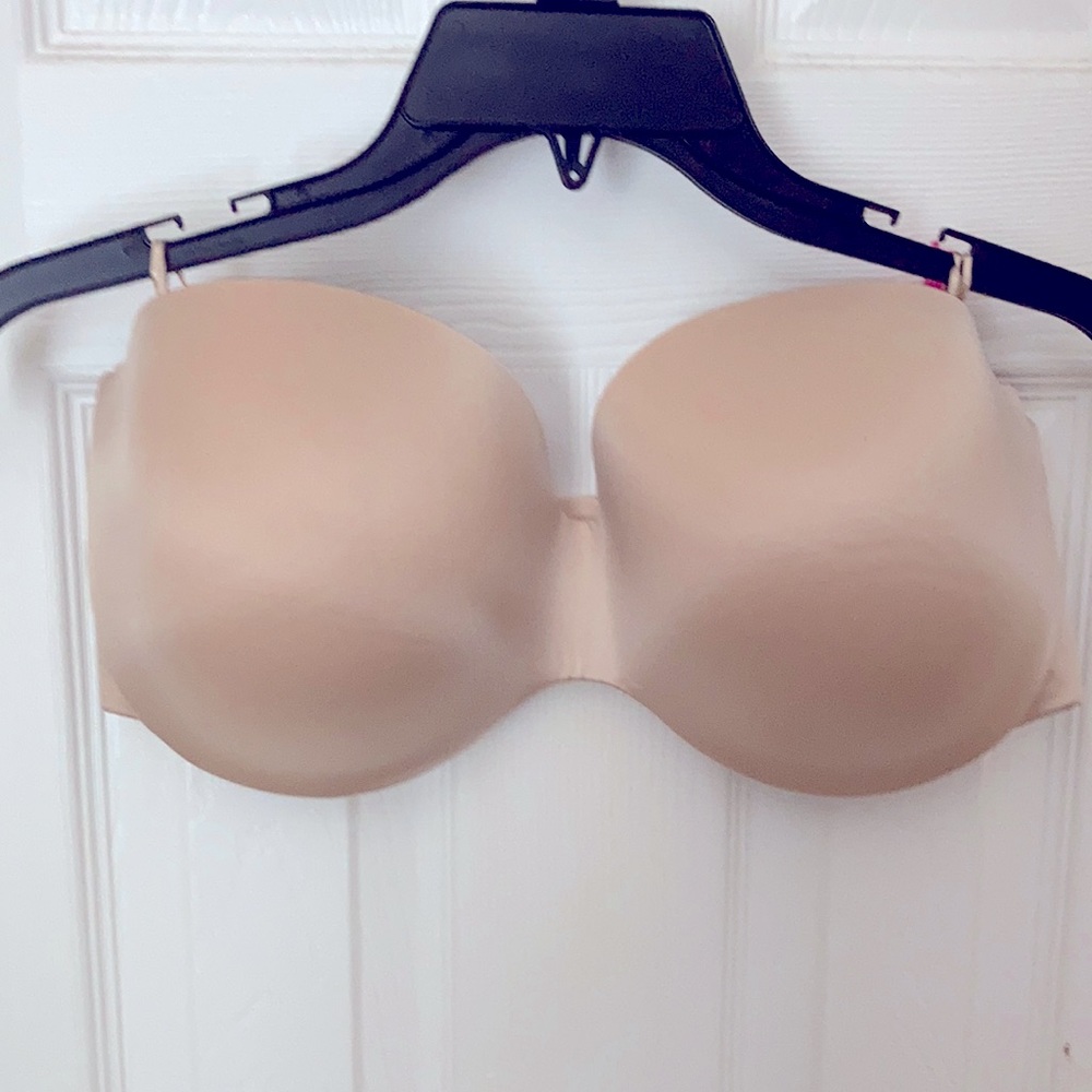 Unused Maidenform Strapless Bra (38 E/DD)